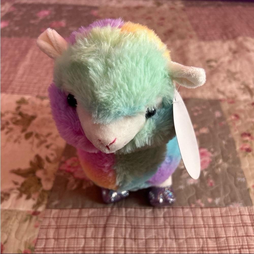 Kawaii Alpaca Plush NWT